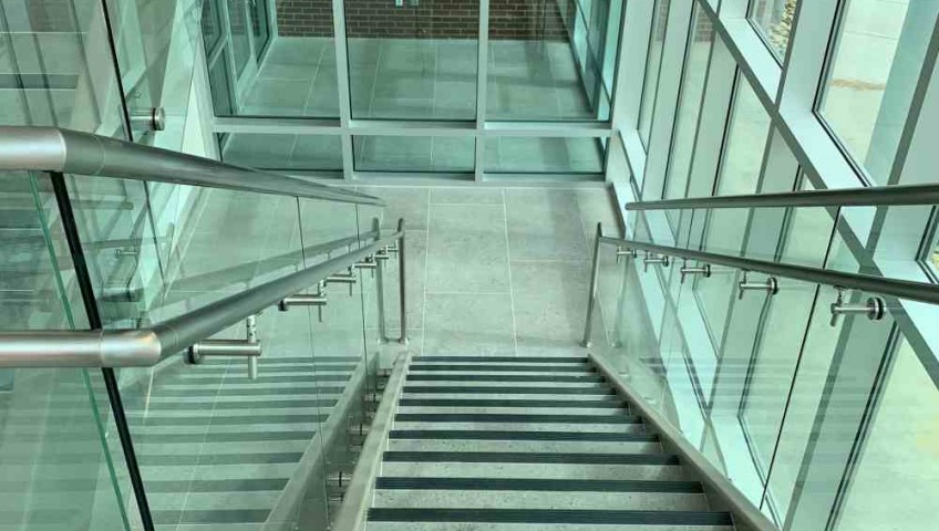 Hodges Main Lobby Rail 4